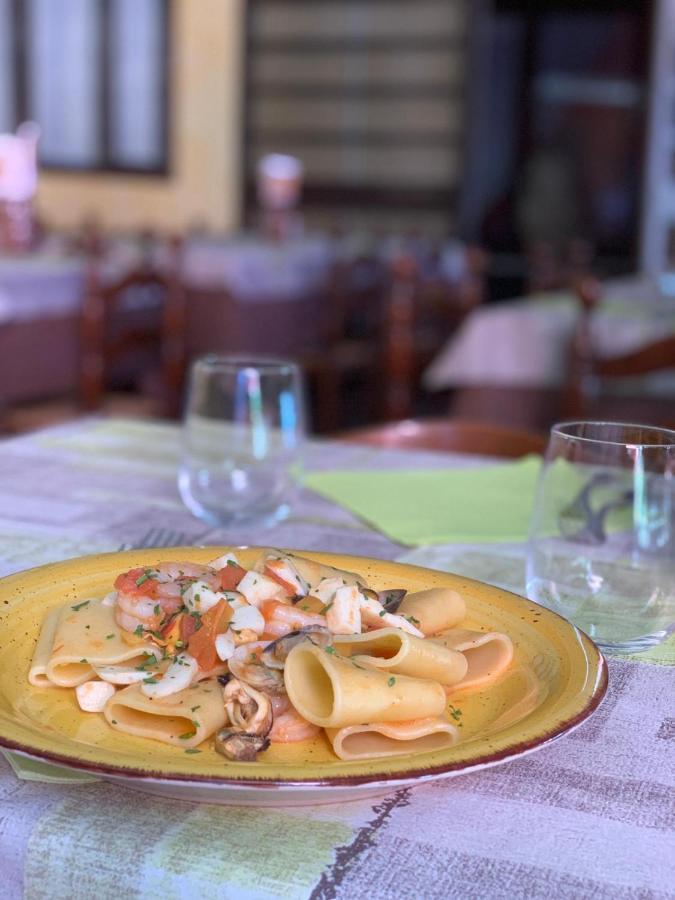 Albergo Ristorante Brera Inveruno Екстер'єр фото